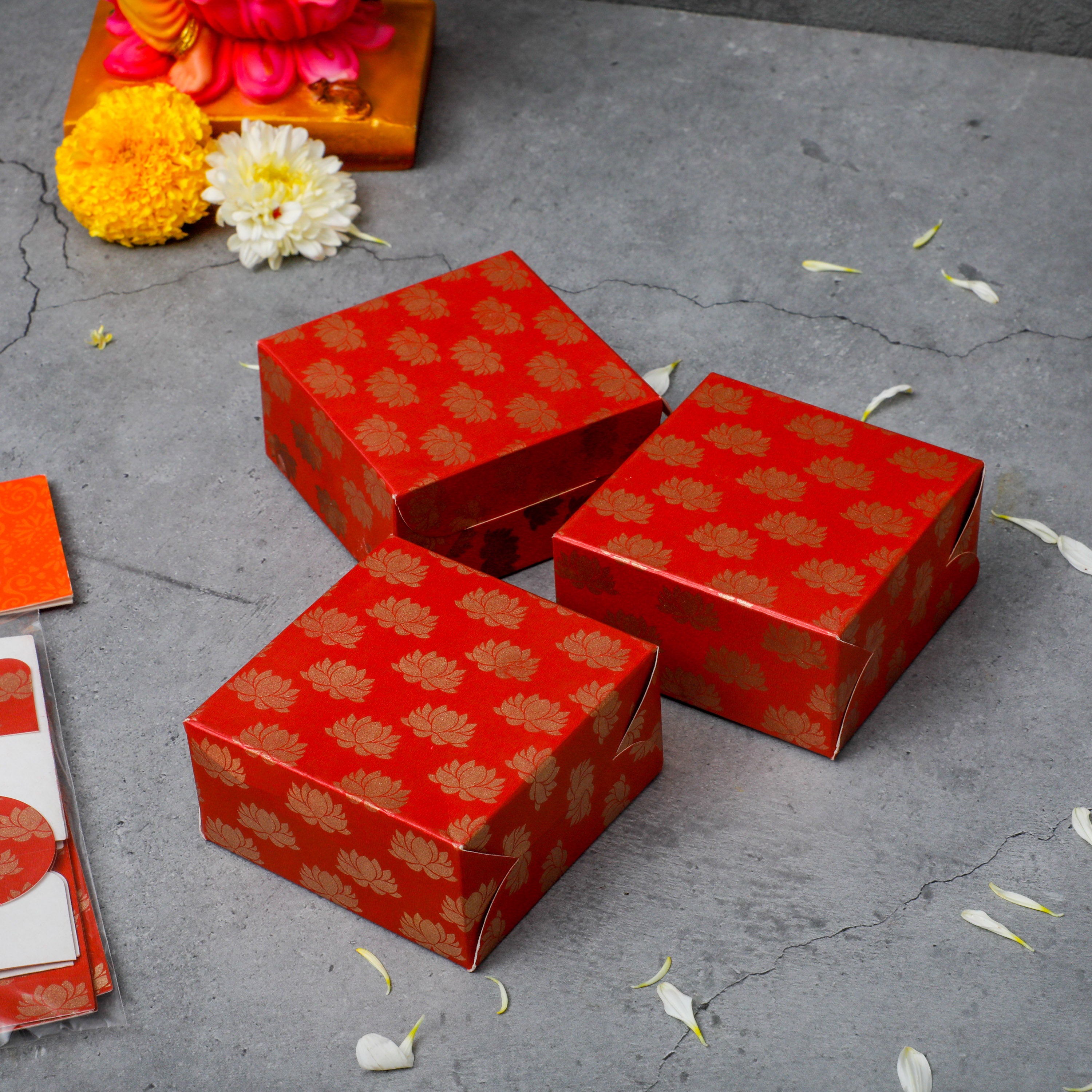 Red Lotus Sweet Boxes