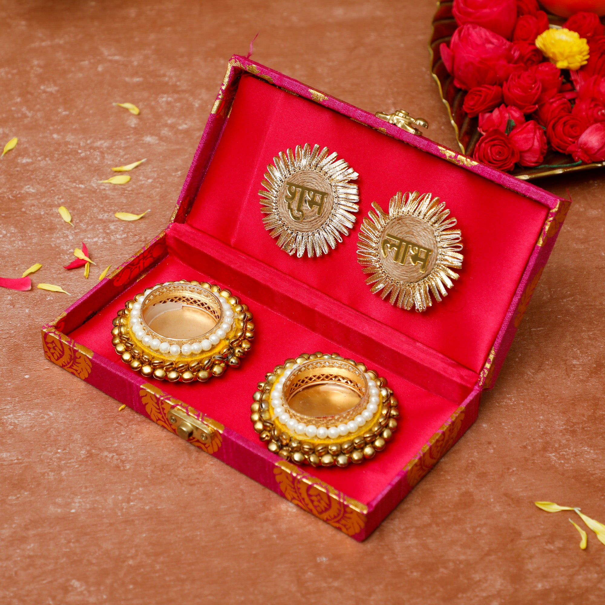 Easy Peasy Favours To Give Away On The Sangeet, To Make The Night More Fun!  | WedMeGood