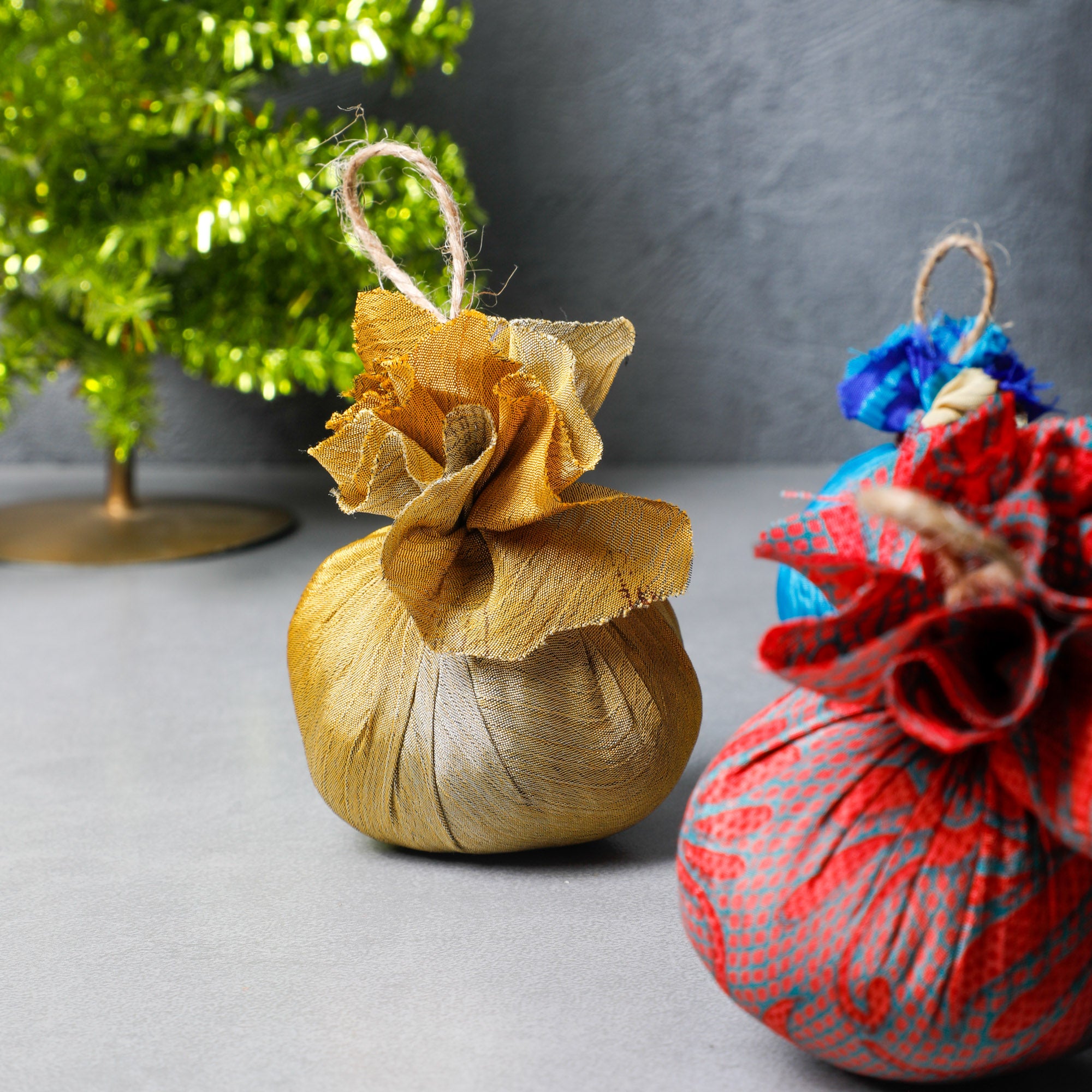 these ornaments radiate charm to your Christmas tree