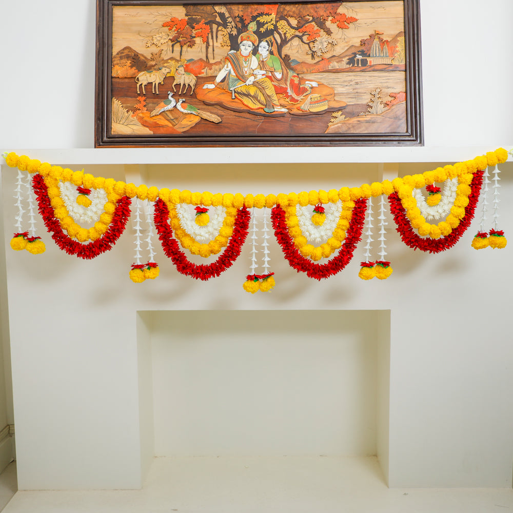 Handmade Lal Rang Bandhanwar for decoration