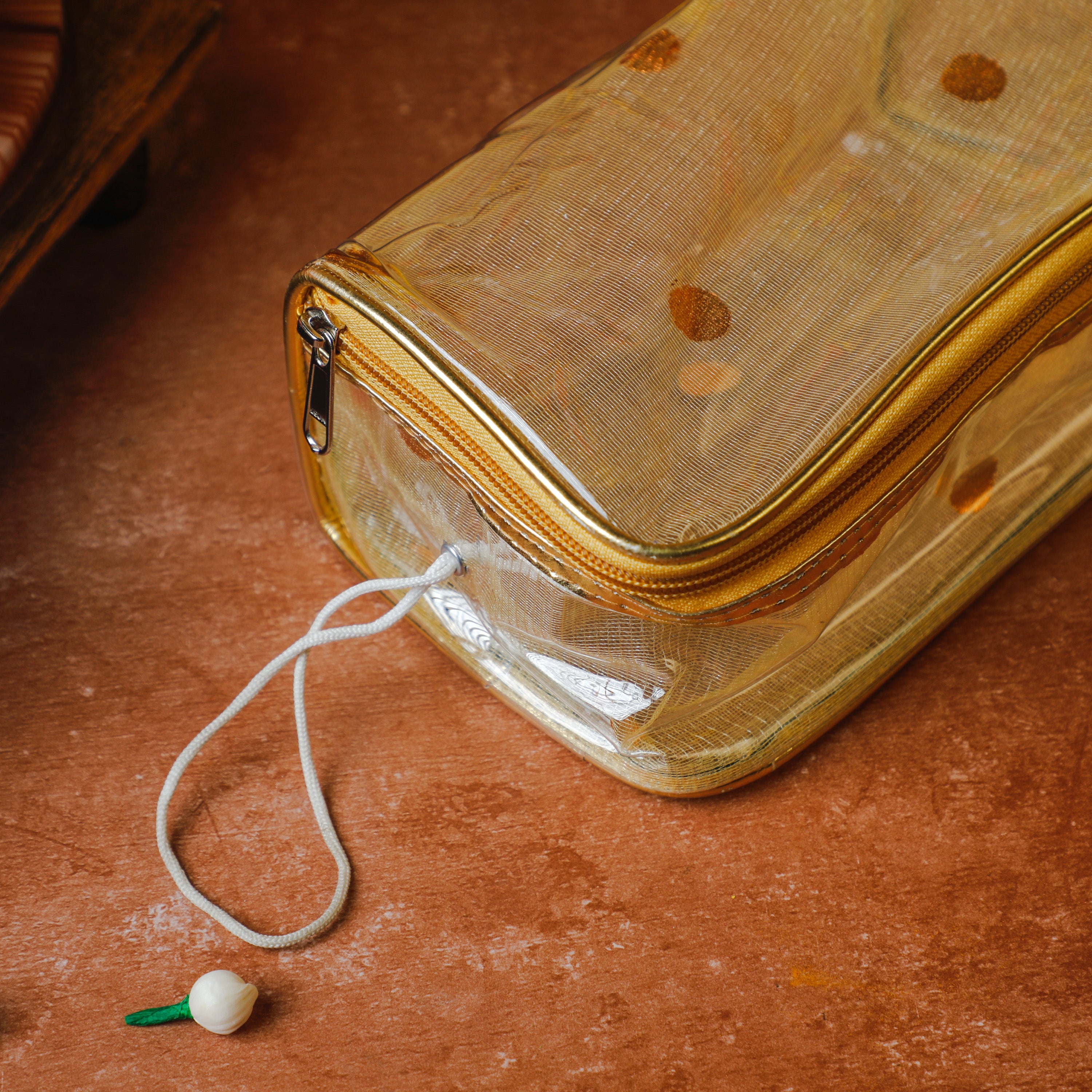 Large Capacity Portable Makeup Bag with Convinient & Durable Handle