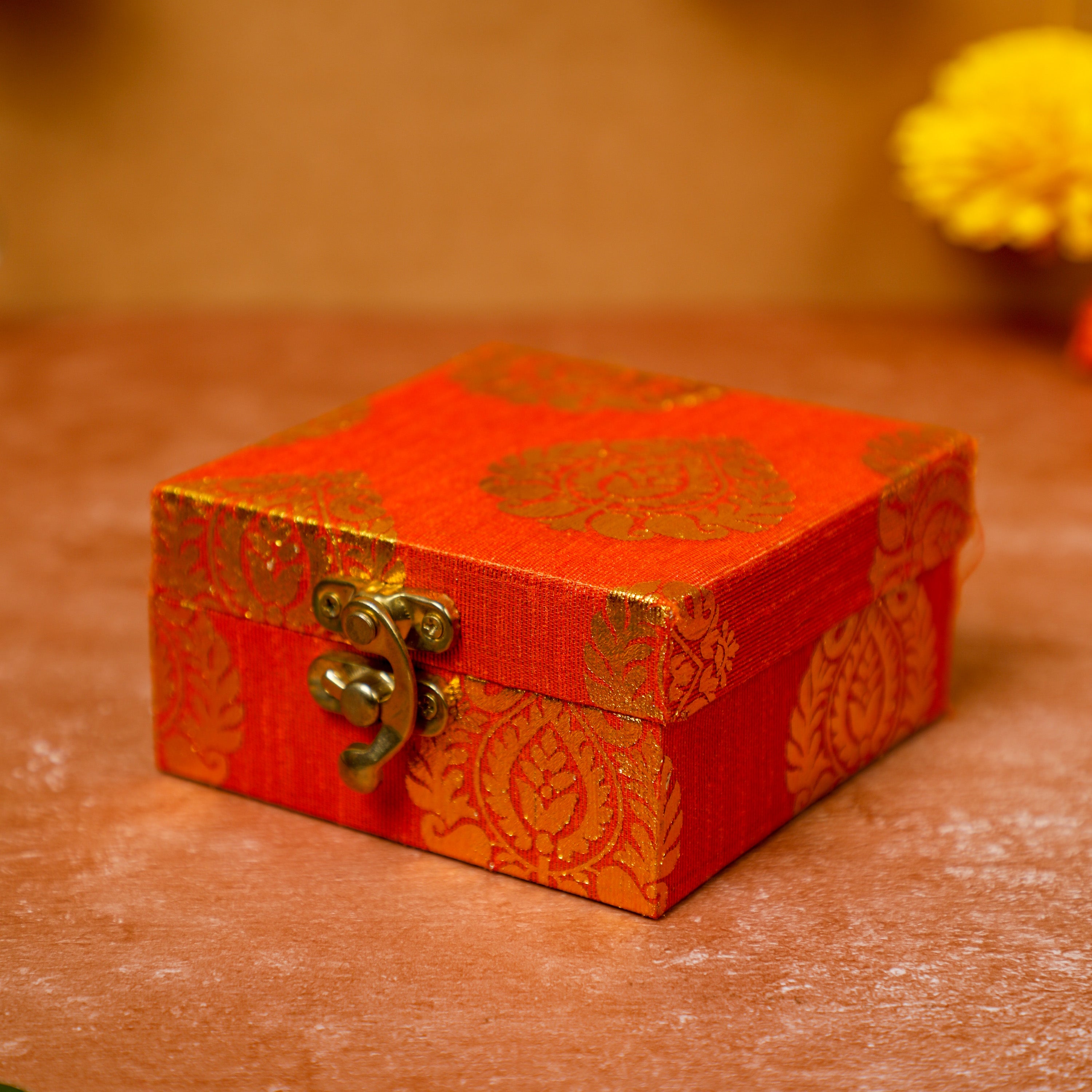 Varalakshmi Pooja Return Gift, Golu Return Gift Bulk, Golu Gifts,  Thambulam, Puja Favor, Varalakshmi Vratham Gift Bag, Housewarming Gift -  Etsy | Gifts, House warming gifts, Paper gift bags