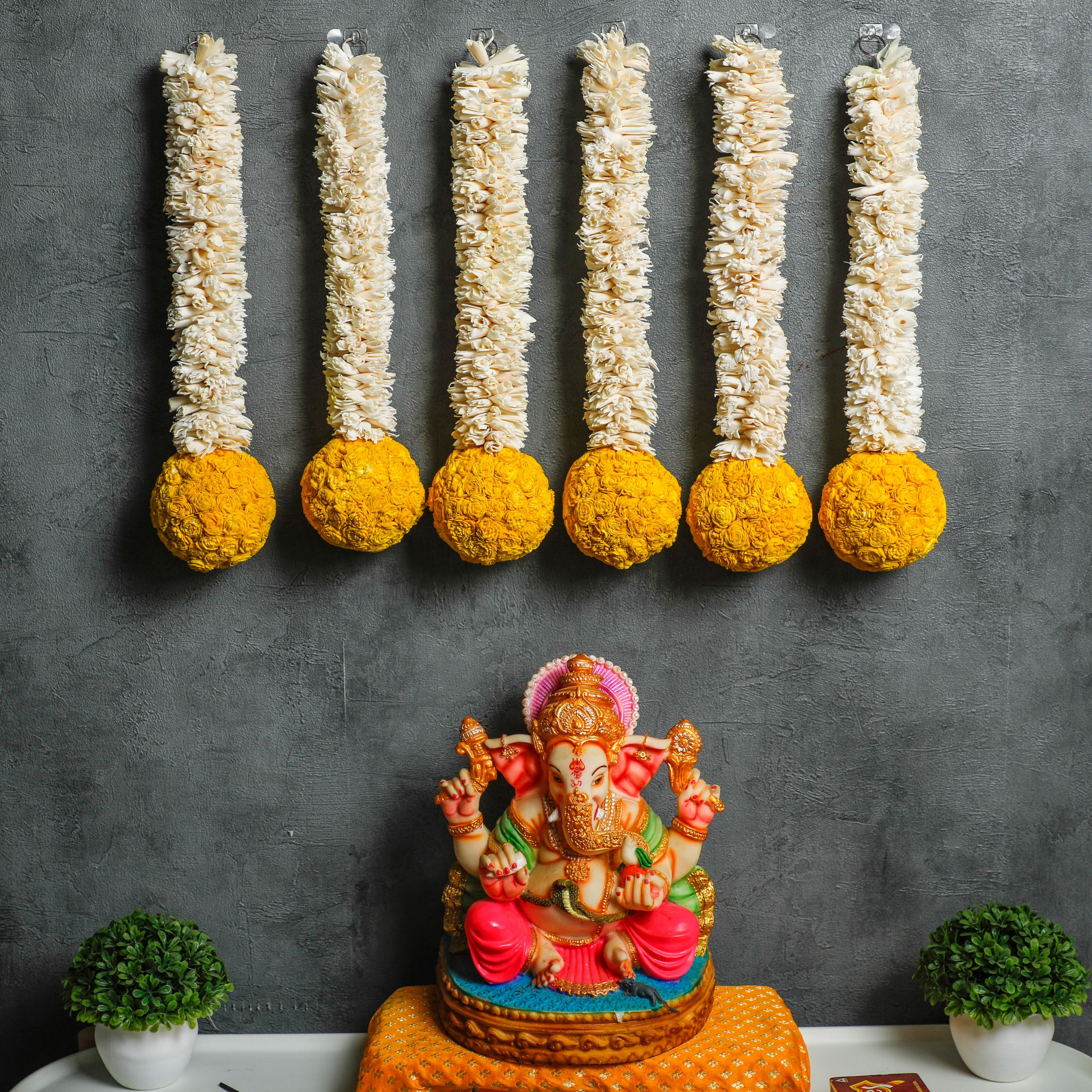 White & Yellow Shola Wood Dangler 