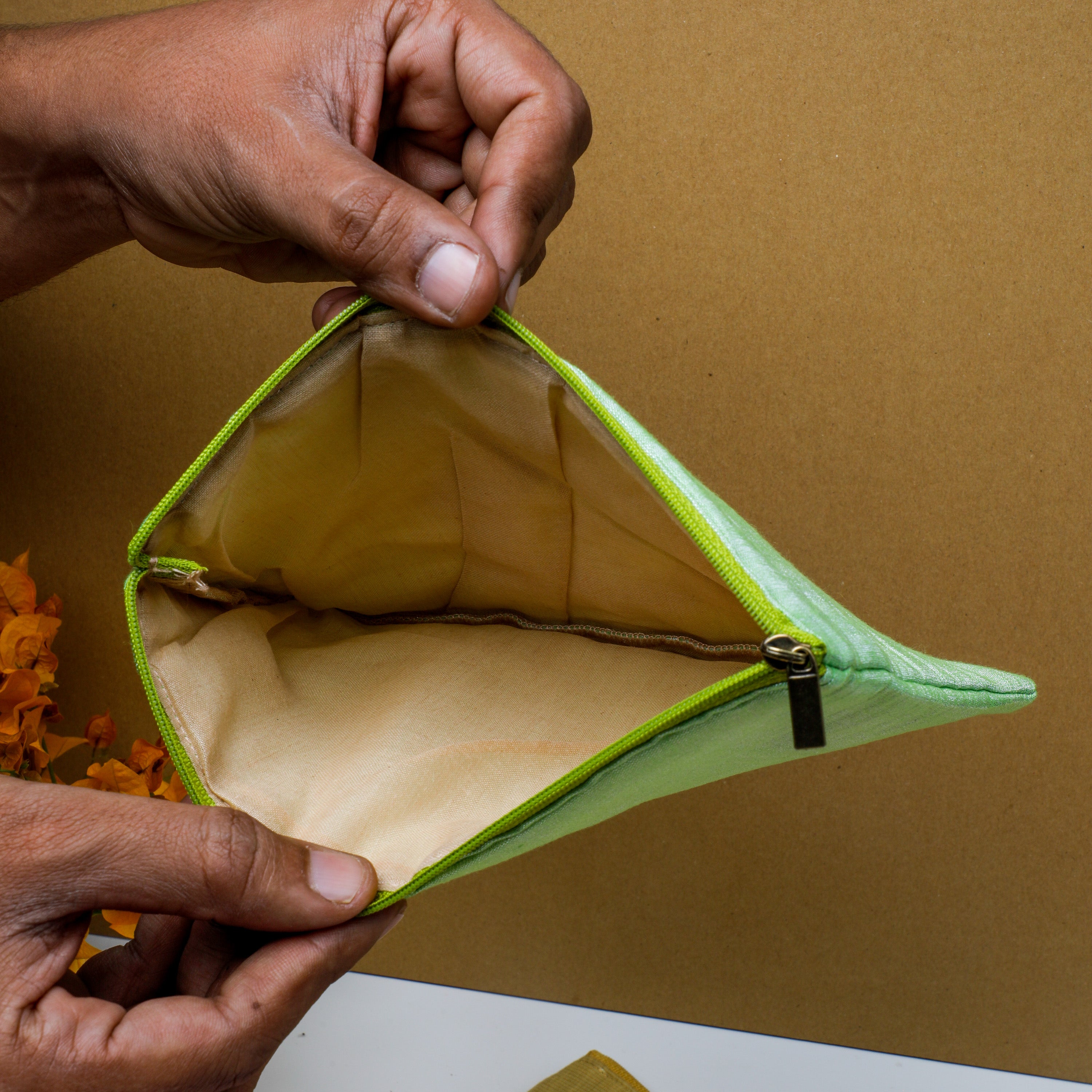 A perfect bag with high-quality fabric. Zip Pouch