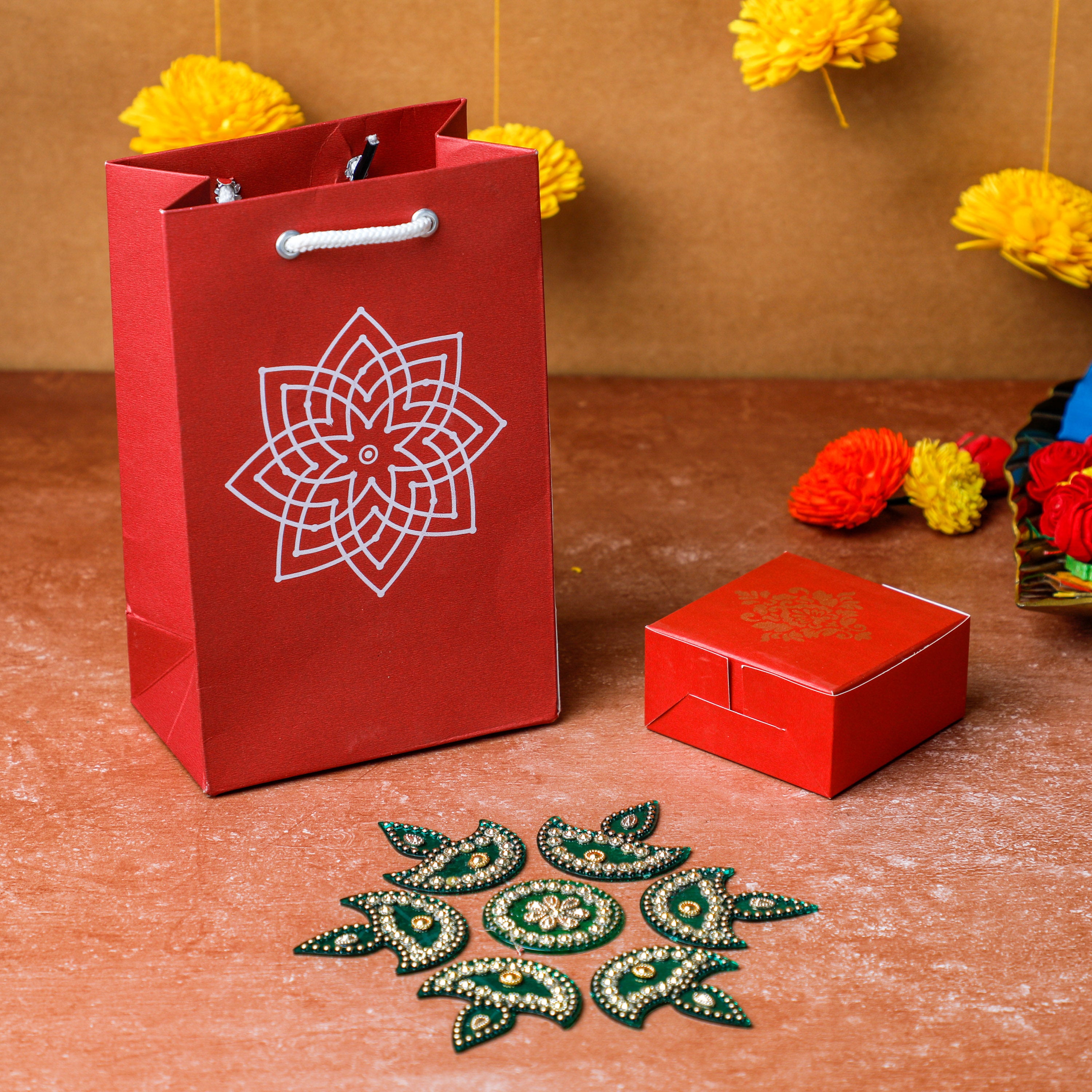Diwali Sweets N Dry Fruits Gift Pack | Winni.in