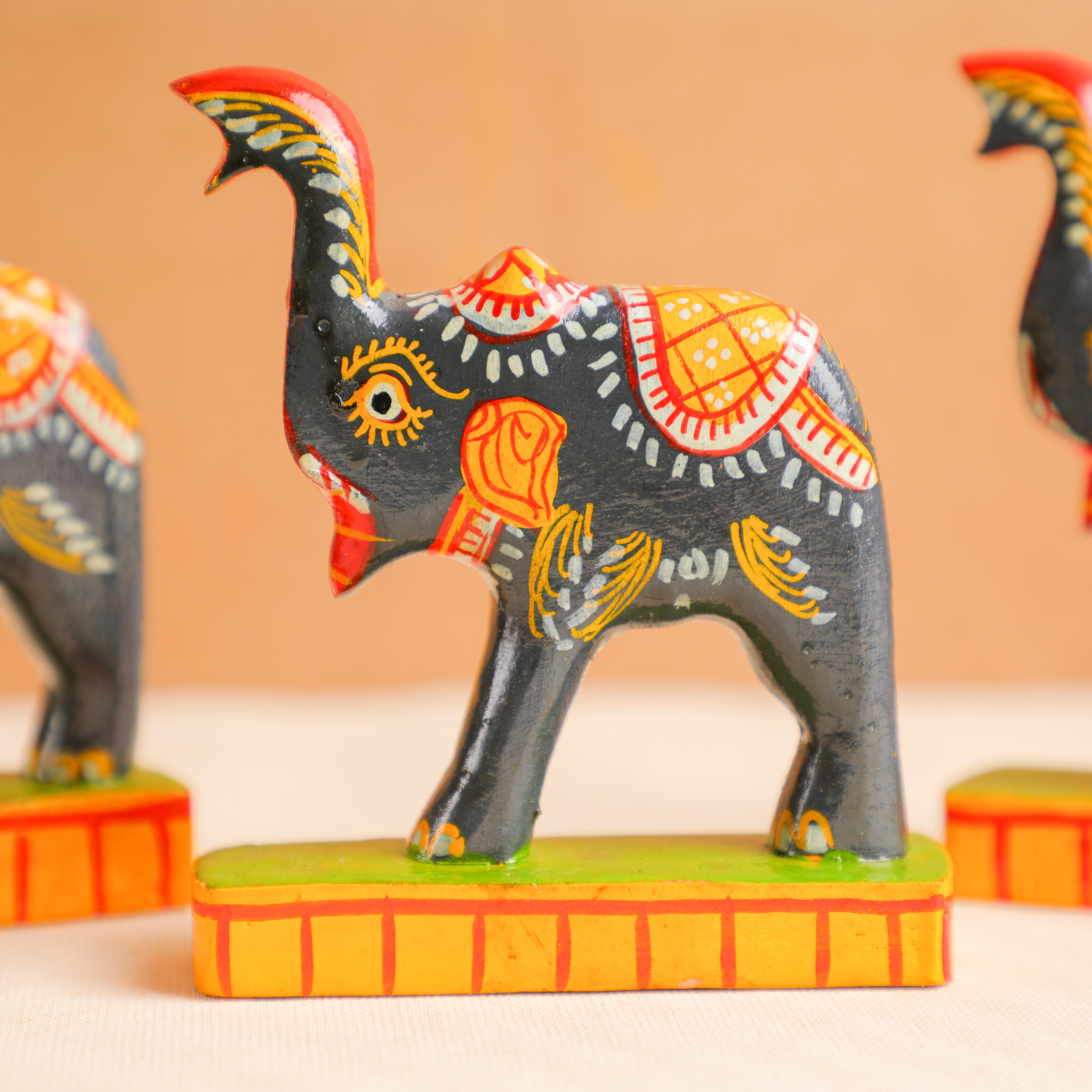 Elephant Wooden Candle Holder (Set of 3) - Decorative Tea Lights - Festive  Decor