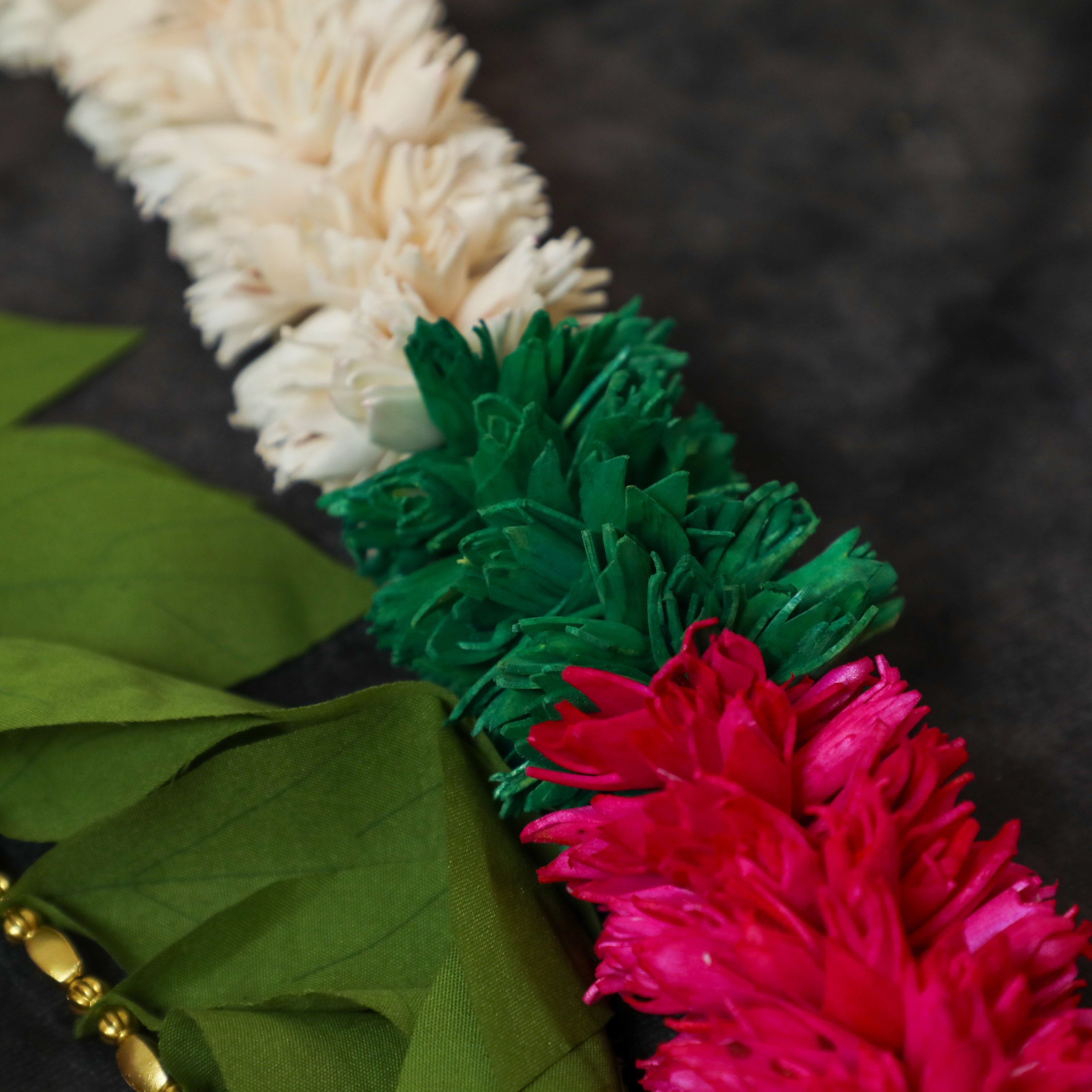 Shola Wood Garlands for Home/Office Decorations online