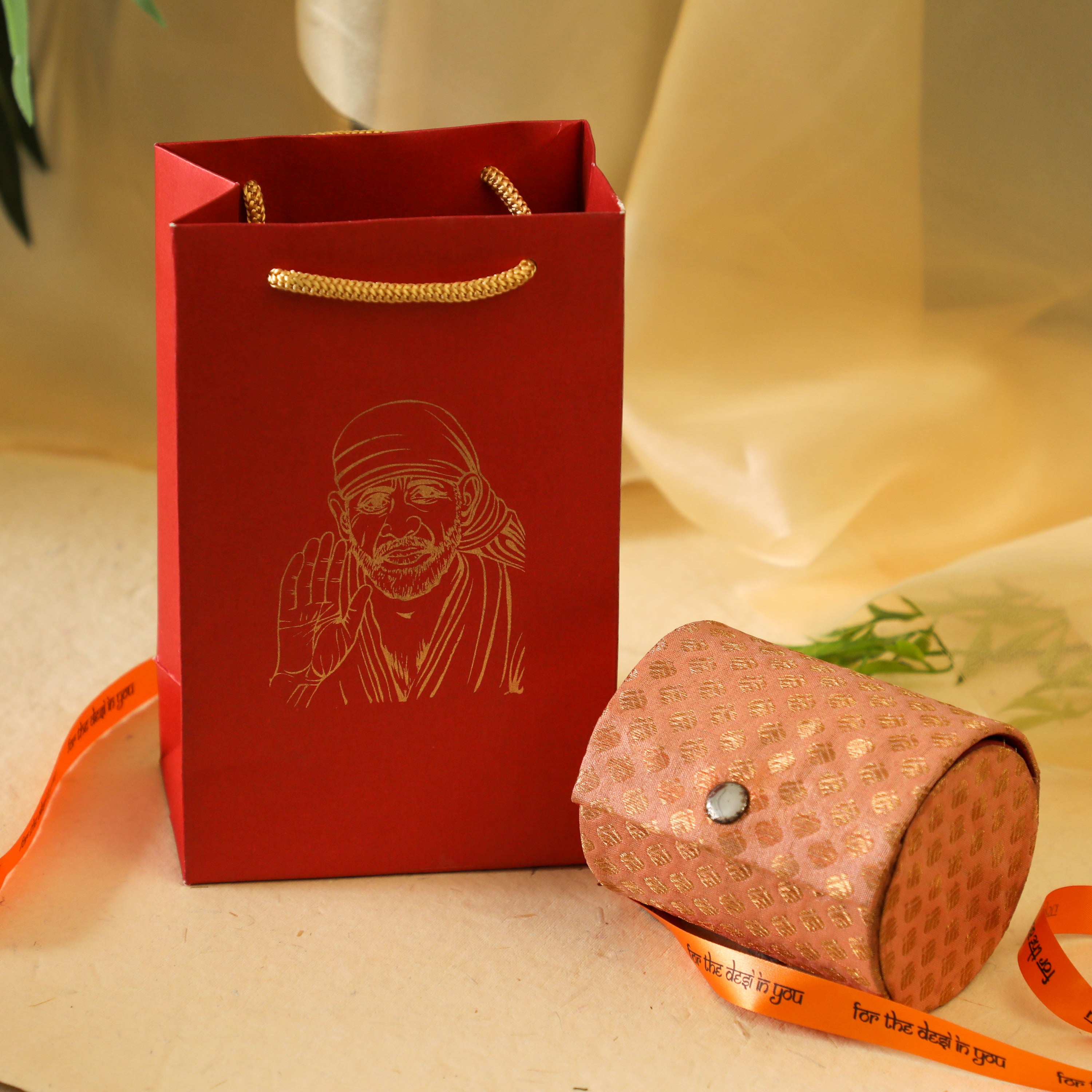 Wooden Jewelry Gift Box Case Rustic Linen Bracelet Bangle Bearer Box Holder  with Wooden Clasp (Khaki) - Walmart.com
