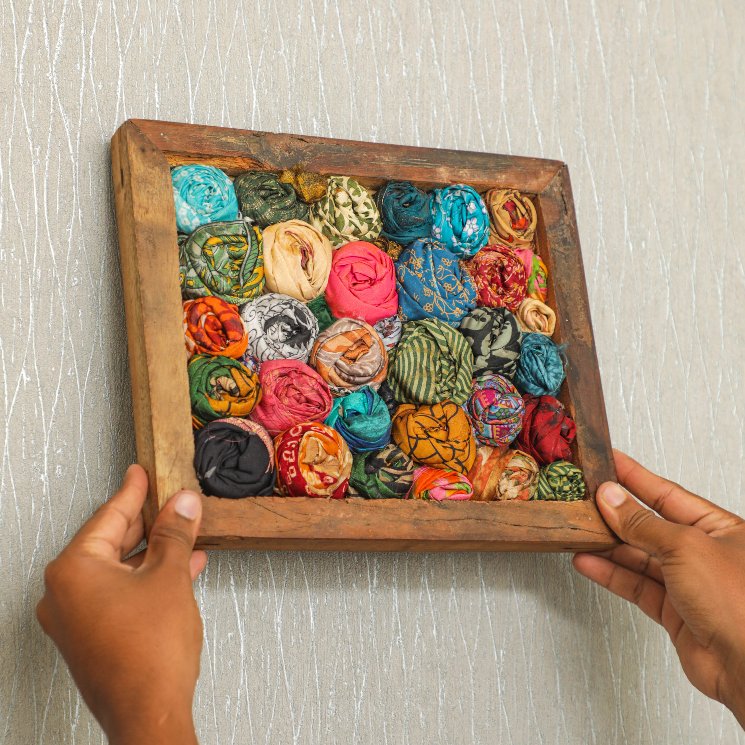 Buy Indian Fabric Wall Hangings Online in USA & Canada - Desifavors