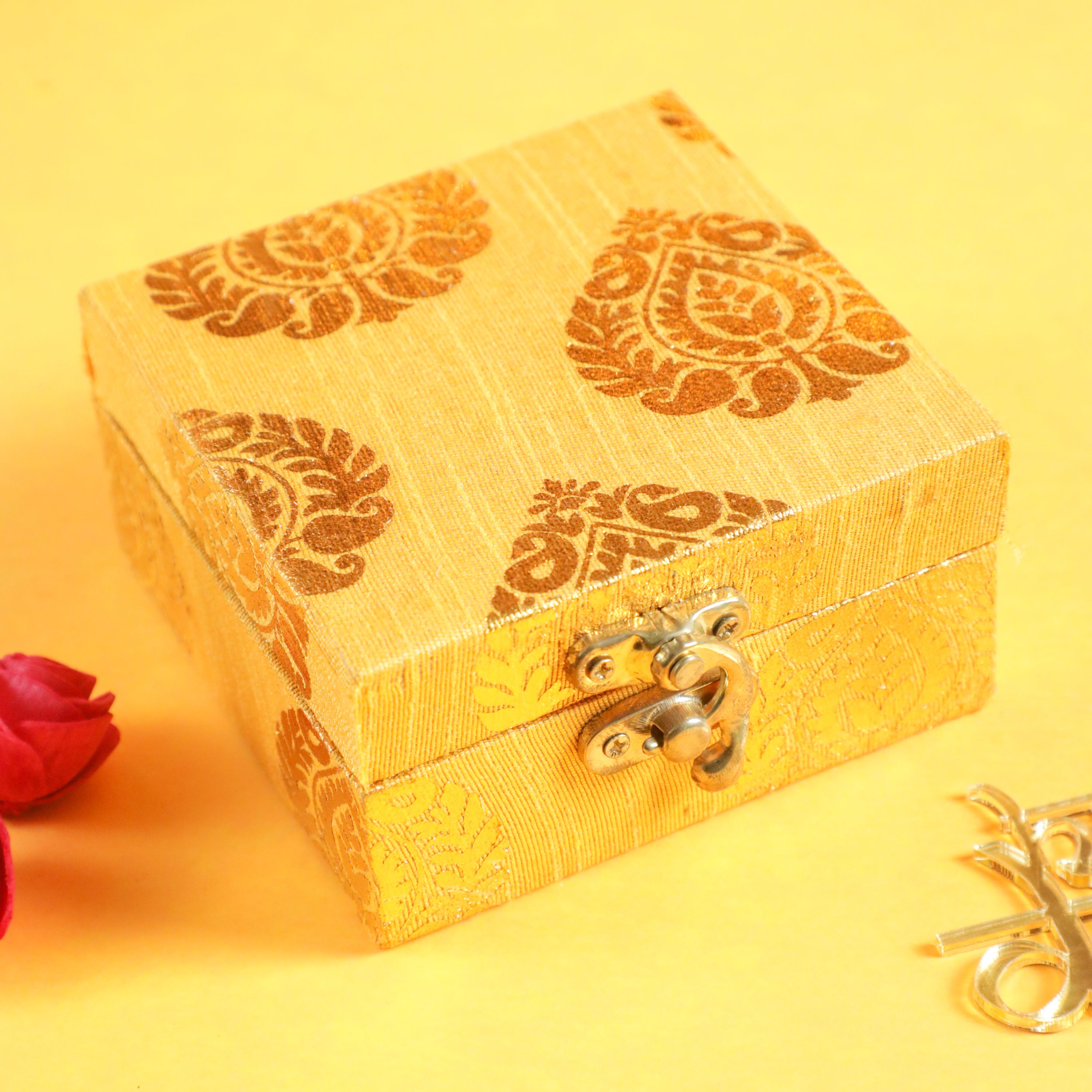 Motif design raw silk box for gift packing