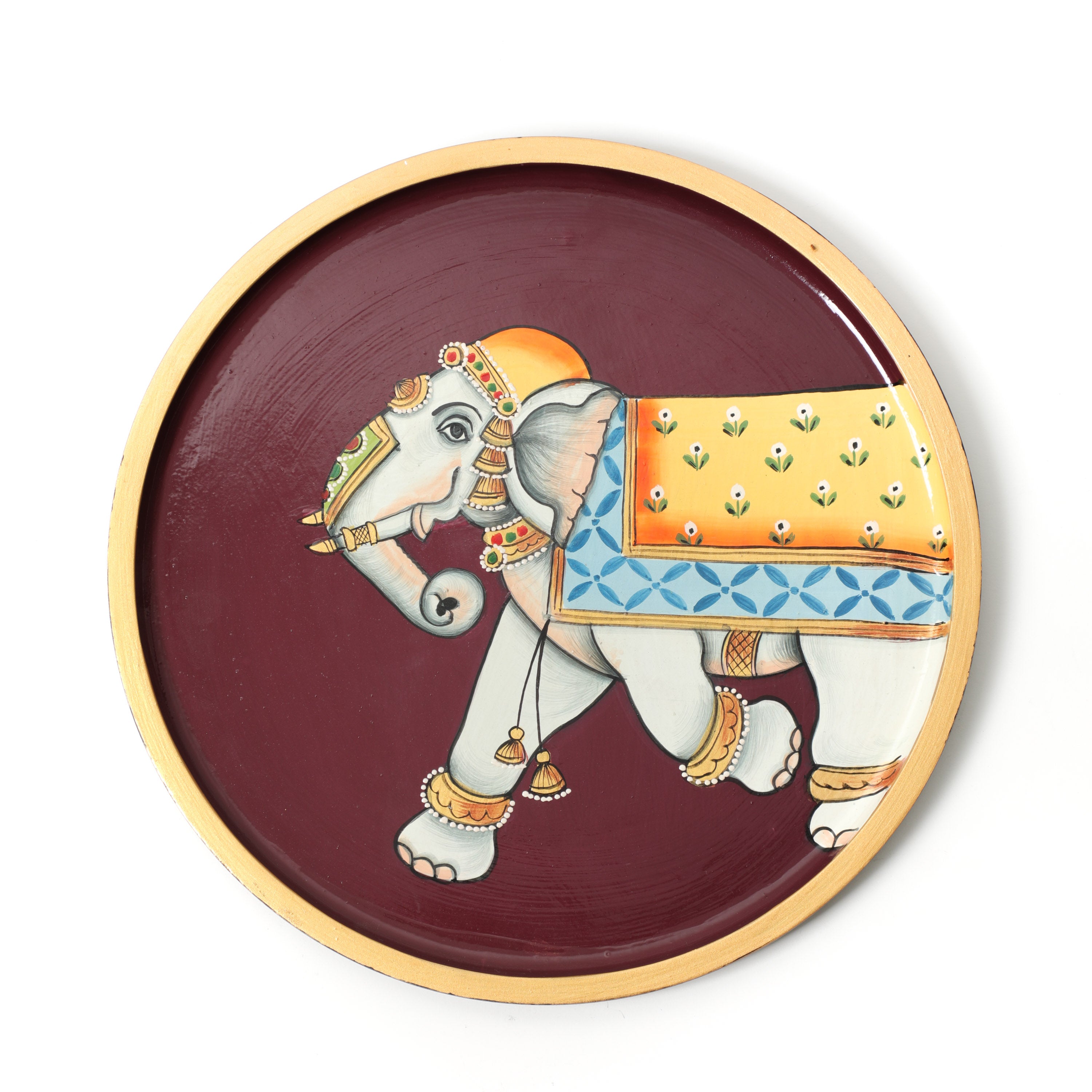 Crafted with the finishing touch of enamel, this wall plate decor will add to the character and personality of your home.