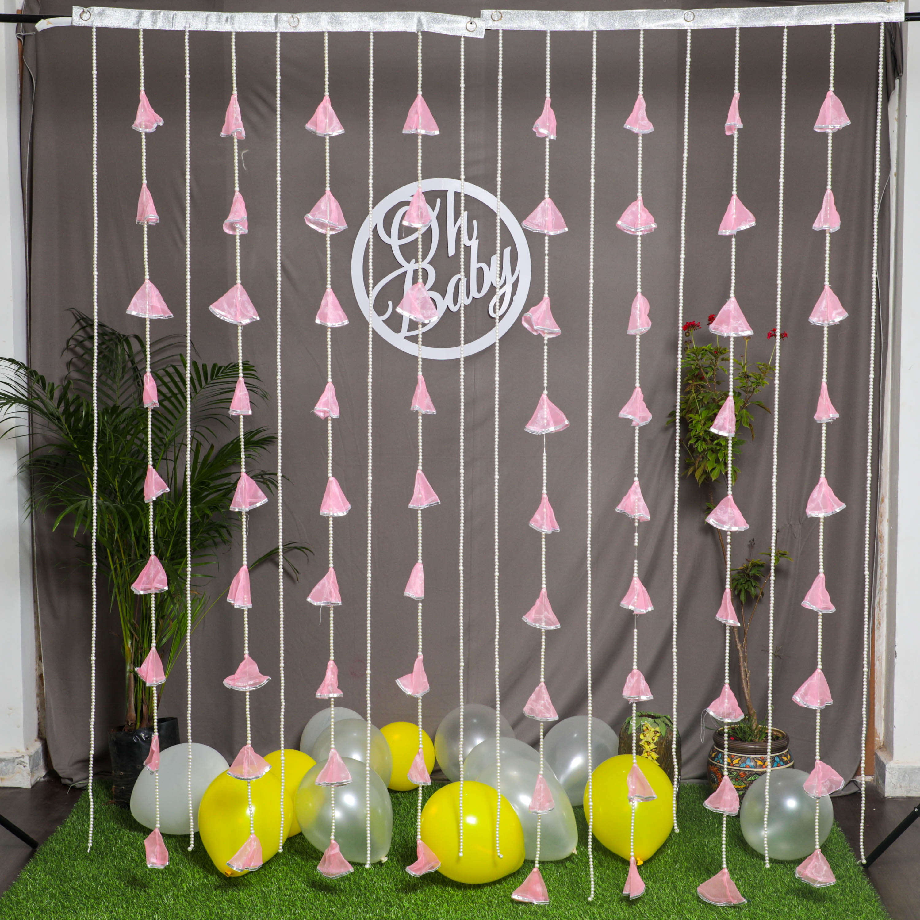 Decorative curtains for birthday parties
