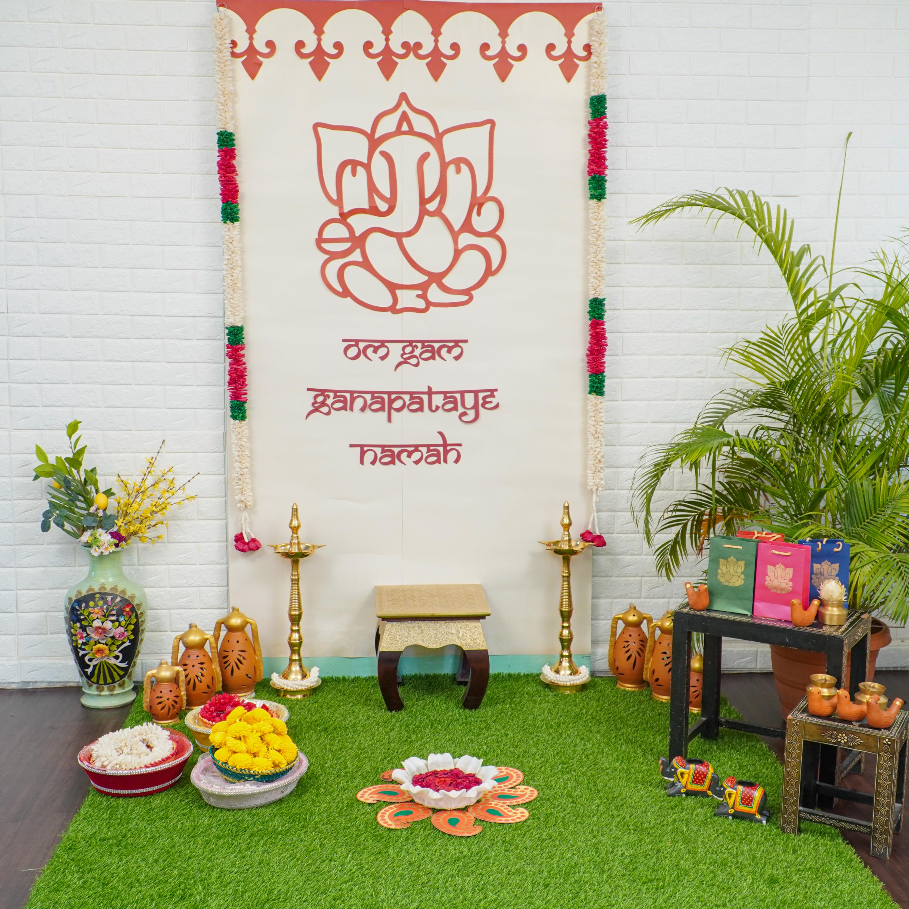 Radiant Ganesh Backdrop Kit for online in the USA