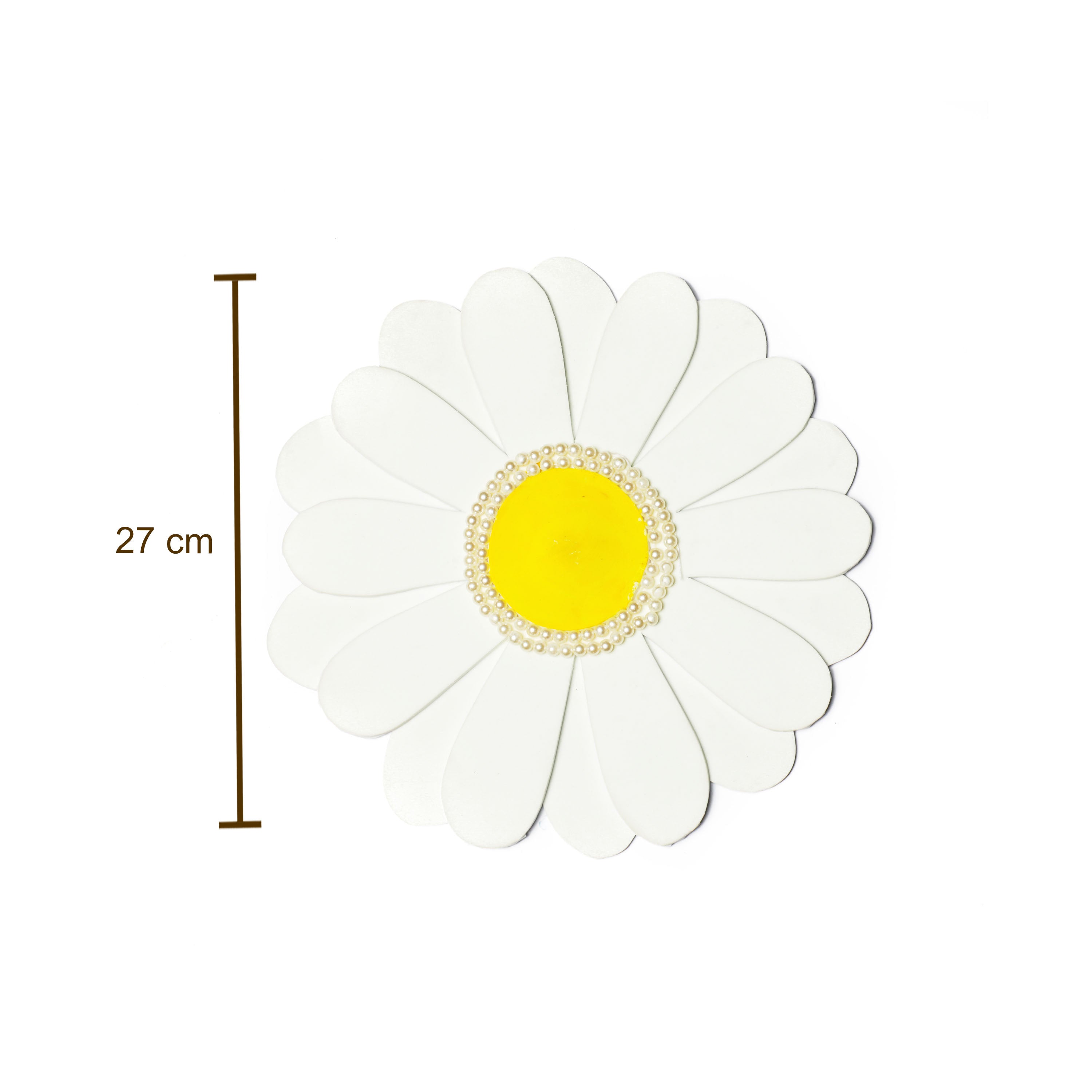 Traditional and trendy floral decoration props